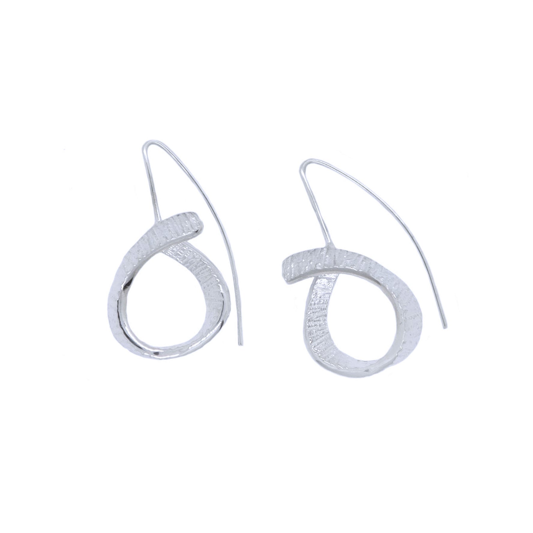 Senia Pendientes gancho mediano